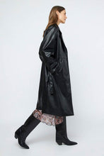 Carica l'immagine nel visualizzatore di Gallery, Wild Pony- Trench ecopelle