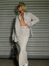 Carica l'immagine nel visualizzatore di Gallery, Glamorous- Blazer oversize grigio