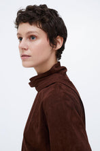 Carica l'immagine nel visualizzatore di Gallery, Wild Pony- T-shirt scamosciata
