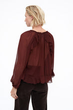 Carica l&#39;immagine nel visualizzatore di Gallery, Wild Pony- Camicia in chiffon
