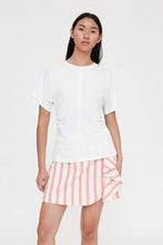 Carica l'immagine nel visualizzatore di Gallery, Wild Pony- T-shirt con arricciature
